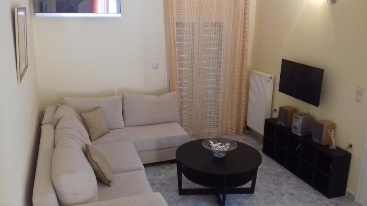 Apartment In Argostoli With Stunning Sea Views المظهر الخارجي الصورة